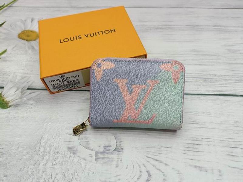 LV Wallets 77